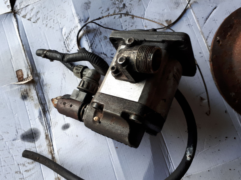 MAN BOSCH /SAUER - Chłodnica: zdjęcie 4 MAN BOSCH /SAUER - Chłodnica: zdjęcie 4