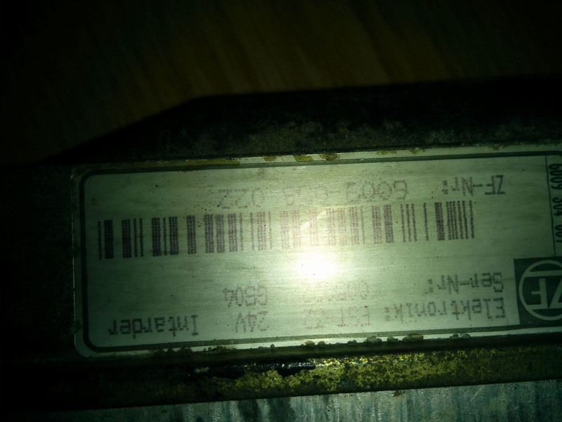 MAN Intarder EST-32 ZF-6009058022 - ECU: zdjęcie 1 MAN Intarder EST-32 ZF-6009058022 - ECU: zdjęcie 1