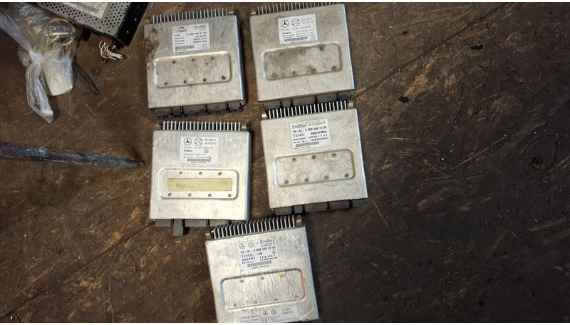 Mercedes-Benz - ECU: zdjęcie 1 Mercedes-Benz - ECU: zdjęcie 1