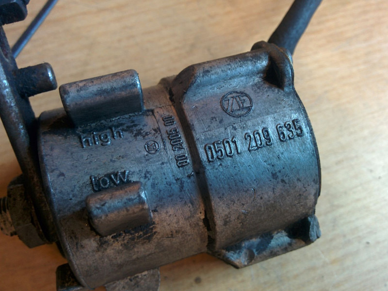 Mercedes-Benz потенциометр 445.805.2\2 . 4.4.\511.5.10. 5020. 5.9/ 5.18/3 . 44 - ECU: zdjęcie 5 Mercedes-Benz потенциометр 445.805.2\2 . 4.4.\511.5.10. 5020. 5.9/ 5.18/3 . 44 - ECU: zdjęcie 5