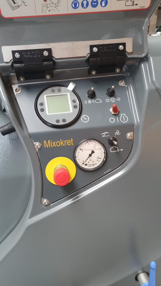 PUTZMEISTER M740D Model 4 - Pompa do betonu: zdjęcie 2 PUTZMEISTER M740D Model 4 - Pompa do betonu: zdjęcie 2