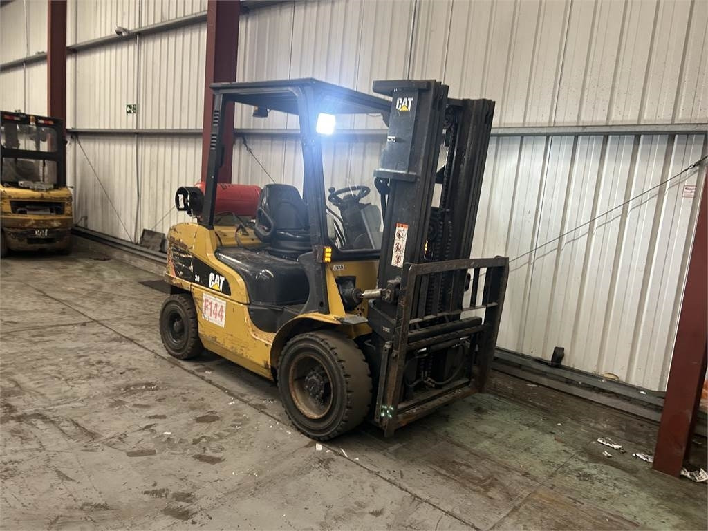 CAT GP30NT - Wózek widłowy gazowy: zdjęcie 4 CAT GP30NT - Wózek widłowy gazowy: zdjęcie 4