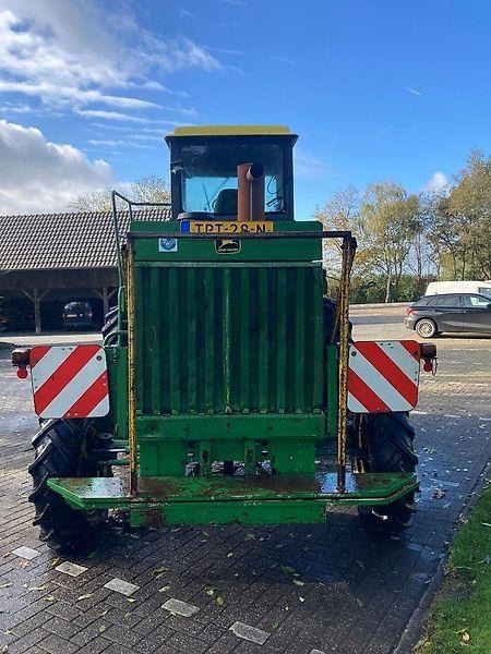 John Deere 5720 - Maszyna rolnicza: zdjęcie 4 John Deere 5720 - Maszyna rolnicza: zdjęcie 4