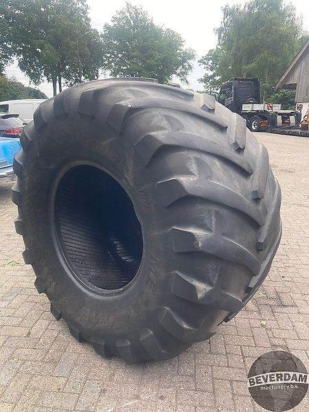 Michelin MEGA BIB 1050/50R32 - Opona do Maszyn rolniczych: zdjęcie 5 Michelin MEGA BIB 1050/50R32 - Opona do Maszyn rolniczych: zdjęcie 5