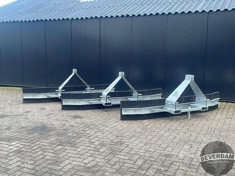 Rubberschuif trekker en lepelbevestiging - Lemiesz: zdjęcie 1 Rubberschuif trekker en lepelbevestiging - Lemiesz: zdjęcie 1