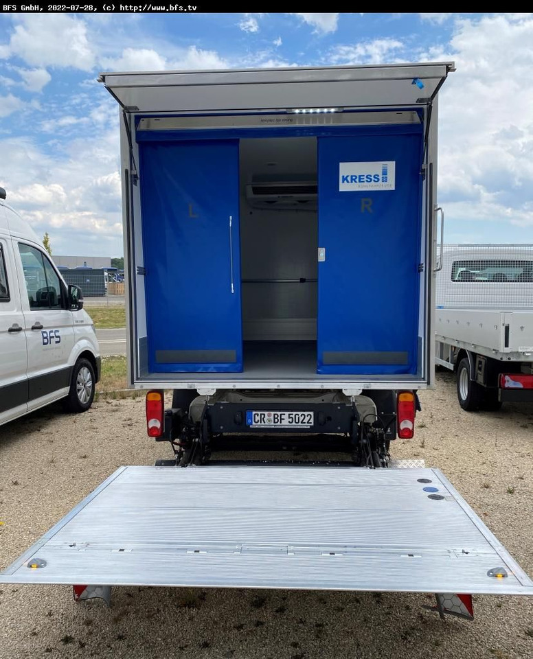 MAN TGE 3.140 4x2 F SB Kühlkoffer, FD mit LBW, Therm - Samochód dostawczy chłodnia: zdjęcie 2 MAN TGE 3.140 4x2 F SB Kühlkoffer, FD mit LBW, Therm - Samochód dostawczy chłodnia: zdjęcie 2