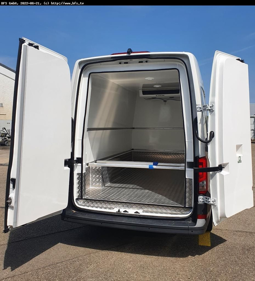 MAN TGE 3.140 4x2 F SB TGE Kühlkasten Automatik, The - Samochód dostawczy chłodnia: zdjęcie 2 MAN TGE 3.140 4x2 F SB TGE Kühlkasten Automatik, The - Samochód dostawczy chłodnia: zdjęcie 2