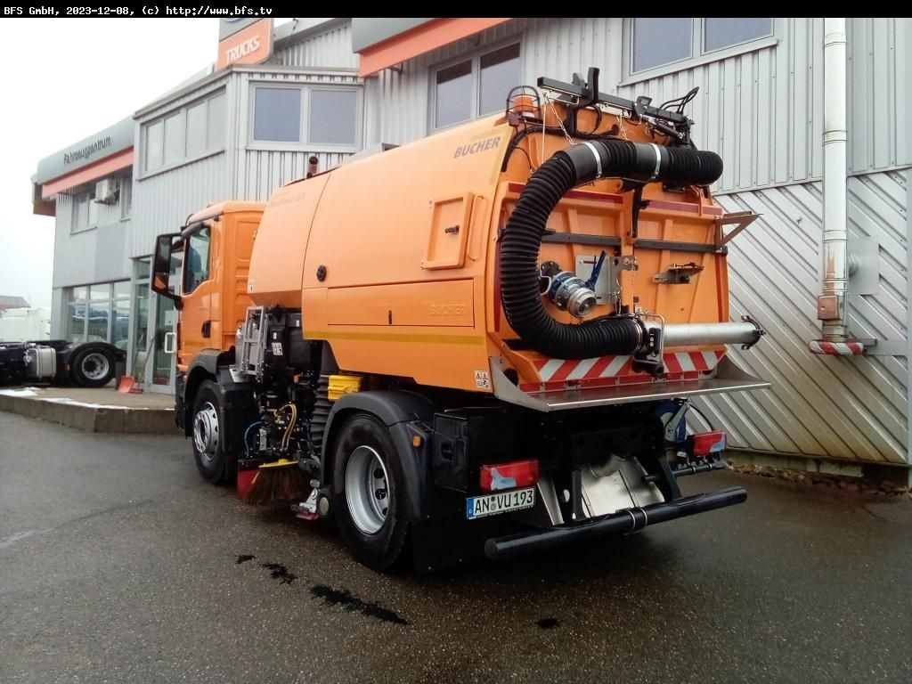 MAN TGM 18.250 4x2 BL Bucher V65_Twin - Zamiatarka uliczna: zdjęcie 3 MAN TGM 18.250 4x2 BL Bucher V65_Twin - Zamiatarka uliczna: zdjęcie 3