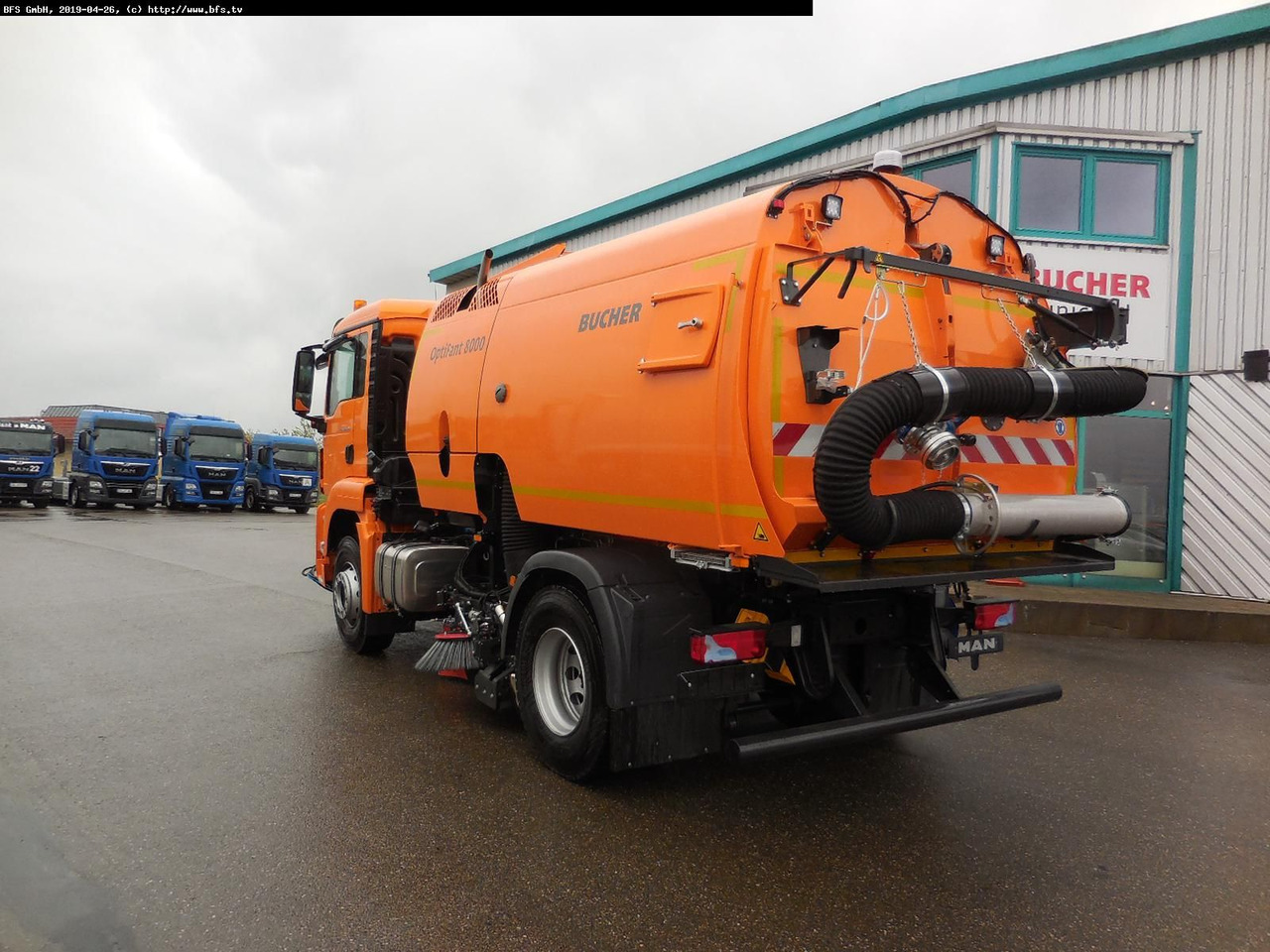 MAN TGS 18.420 4X2 BL Bucher OF 8000 TWIN beidseitig - Zamiatarka uliczna: zdjęcie 3 MAN TGS 18.420 4X2 BL Bucher OF 8000 TWIN beidseitig - Zamiatarka uliczna: zdjęcie 3