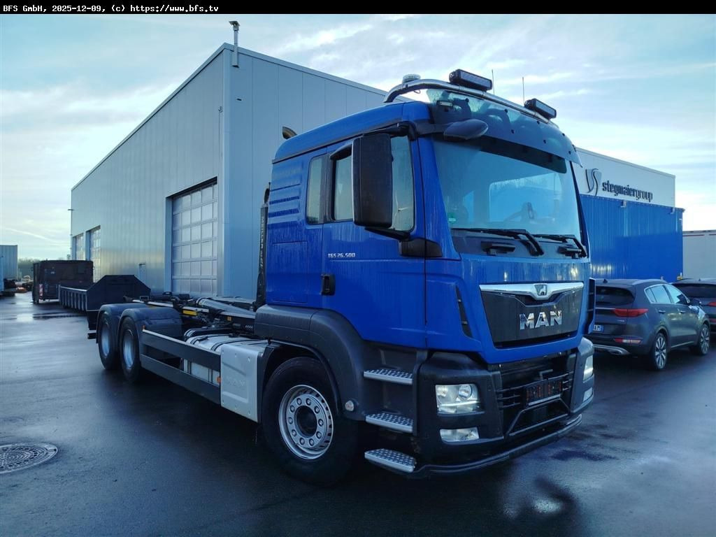 MAN TGS 26.500 6x4 BL Unfall-Fahrzeug! Instandgesetz - Ciężarówka hakowiec: zdjęcie 1 MAN TGS 26.500 6x4 BL Unfall-Fahrzeug! Instandgesetz - Ciężarówka hakowiec: zdjęcie 1