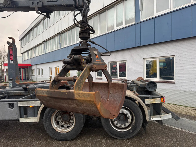 DAF CF 75.310 6X2 EURO 5 HMF 1244 Z2 + REMOTE + HIAB 17T HOOK - Ciężarówka hakowiec, Samochod ciężarowy z HDS: zdjęcie 4 DAF CF 75.310 6X2 EURO 5 HMF 1244 Z2 + REMOTE + HIAB 17T HOOK - Ciężarówka hakowiec, Samochod ciężarowy z HDS: zdjęcie 4