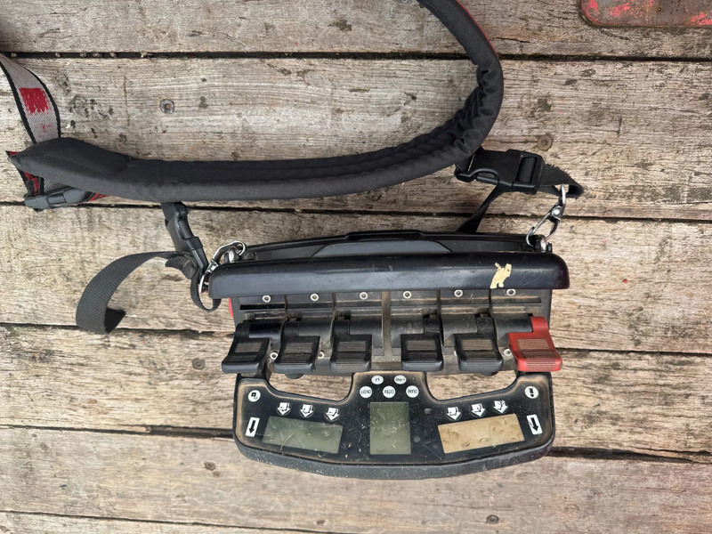 DAF CF 85.460 8X2 HIAB 477E-7 + JIB 75X + REMOTE CONTROL - Samochód ciężarowy skrzyniowy/ Platforma, Samochod ciężarowy z HDS: zdjęcie 4 DAF CF 85.460 8X2 HIAB 477E-7 + JIB 75X + REMOTE CONTROL - Samochód ciężarowy skrzyniowy/ Platforma, Samochod ciężarowy z HDS: zdjęcie 4