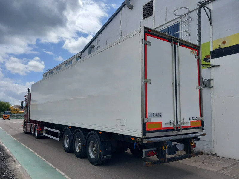 Naczepa chłodnia Gray and Adams 6X THERMO KING SLX 200 -13,4X2,5X2,6 METER - BPW DRUM BRAKES: zdjęcie 6 Naczepa chłodnia Gray and Adams 6X THERMO KING SLX 200 -13,4X2,5X2,6 METER - BPW DRUM BRAKES: zdjęcie 6