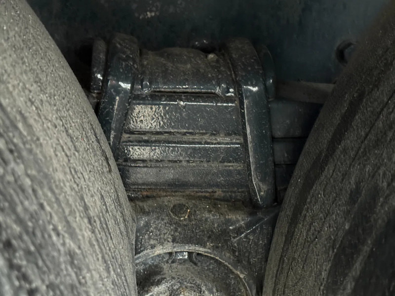 Iveco Trakker 360 6X4 EURO 6 + PALFINGER PK20001K + REMOTE CONTROL - Samochód ciężarowy skrzyniowy/ Platforma, Samochod ciężarowy z HDS: zdjęcie 5 Iveco Trakker 360 6X4 EURO 6 + PALFINGER PK20001K + REMOTE CONTROL - Samochód ciężarowy skrzyniowy/ Platforma, Samochod ciężarowy z HDS: zdjęcie 5