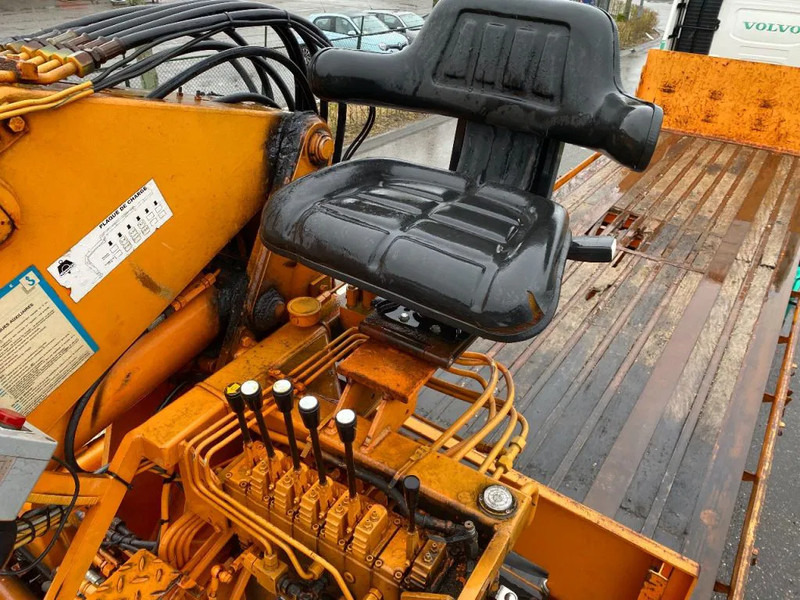 Kaiser KENNIS 14000 ROLLER CRANE HATZ ENGINE - Naczepa platforma/ Burtowa: zdjęcie 5 Kaiser KENNIS 14000 ROLLER CRANE HATZ ENGINE - Naczepa platforma/ Burtowa: zdjęcie 5