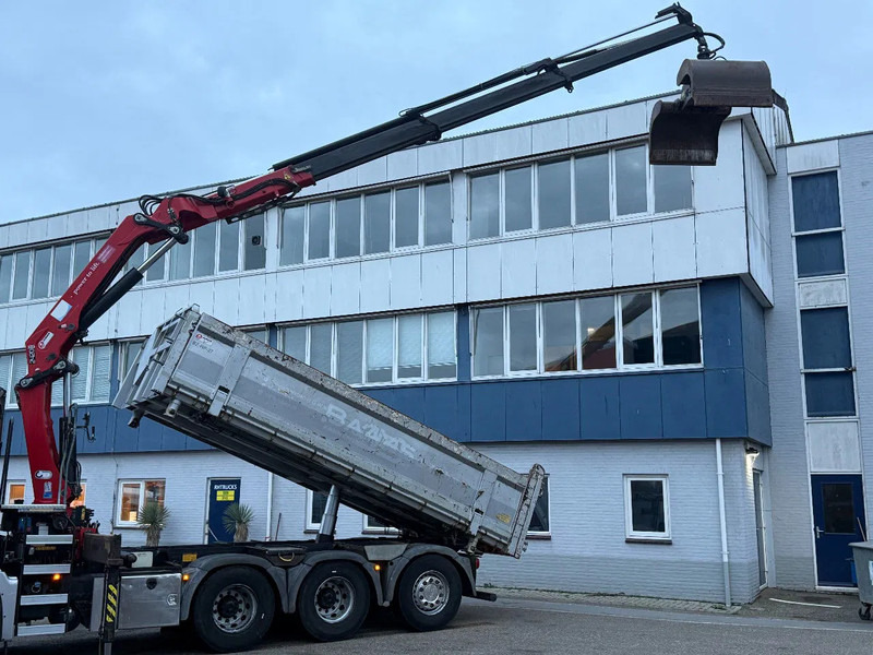 MAN TGS 35.480 8X4 + HMF 2420-K3 REMOTE + TIPPER - Samochod ciężarowy z HDS: zdjęcie 3 MAN TGS 35.480 8X4 + HMF 2420-K3 REMOTE + TIPPER - Samochod ciężarowy z HDS: zdjęcie 3