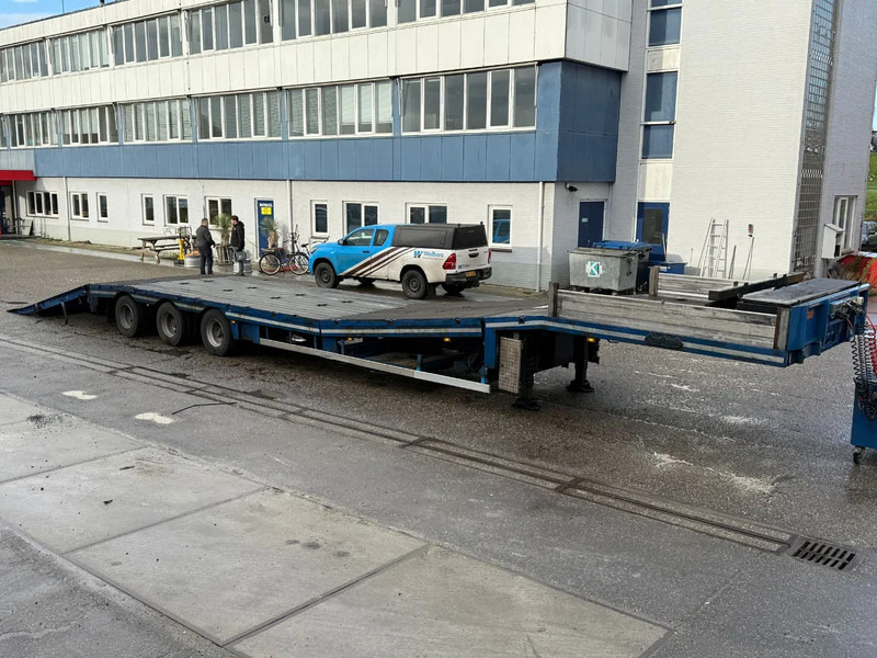 Nooteboom 3 AXLE FORCED STEERING,LIFTHING DECK, DUBBLE HYDRAULIC RAMPS, TUV TILL 05-2026 - Naczepa niskopodwoziowa: zdjęcie 2 Nooteboom 3 AXLE FORCED STEERING,LIFTHING DECK, DUBBLE HYDRAULIC RAMPS, TUV TILL 05-2026 - Naczepa niskopodwoziowa: zdjęcie 2