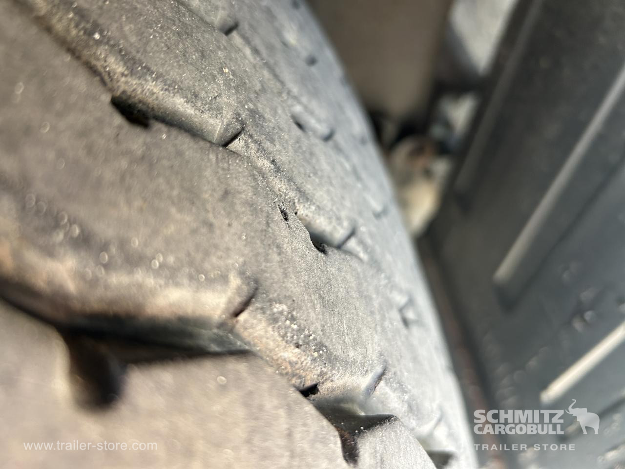 SCHMITZ Curtainsider Standard - Naczepa plandeka: zdjęcie 3 SCHMITZ Curtainsider Standard - Naczepa plandeka: zdjęcie 3