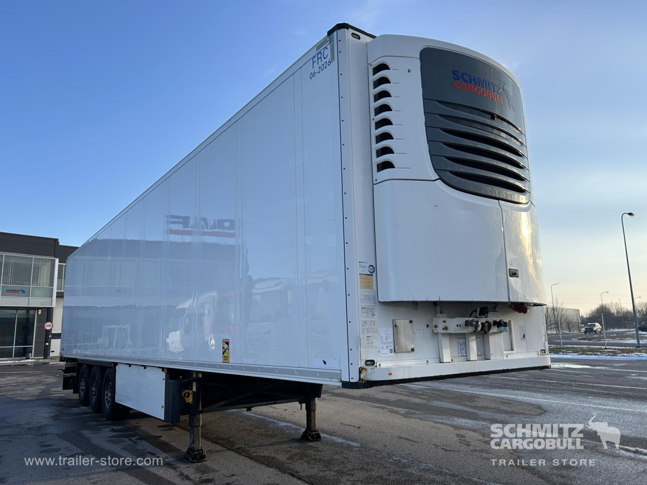 SCHMITZ Reefer Standard Double deck - Naczepa izotermiczna: zdjęcie 1 SCHMITZ Reefer Standard Double deck - Naczepa izotermiczna: zdjęcie 1
