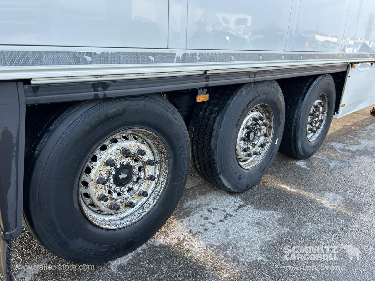 SCHMITZ Reefer Standard Double deck - Naczepa izotermiczna: zdjęcie 2 SCHMITZ Reefer Standard Double deck - Naczepa izotermiczna: zdjęcie 2