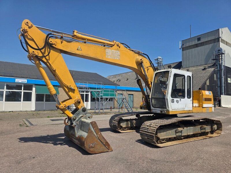 Liebherr R 912 LC crawler excavator Liebherr R912LC Graafmachine – Rupsgraafmachine - Koparka gąsienicowa: zdjęcie 1 Liebherr R 912 LC crawler excavator Liebherr R912LC Graafmachine – Rupsgraafmachine - Koparka gąsienicowa: zdjęcie 1