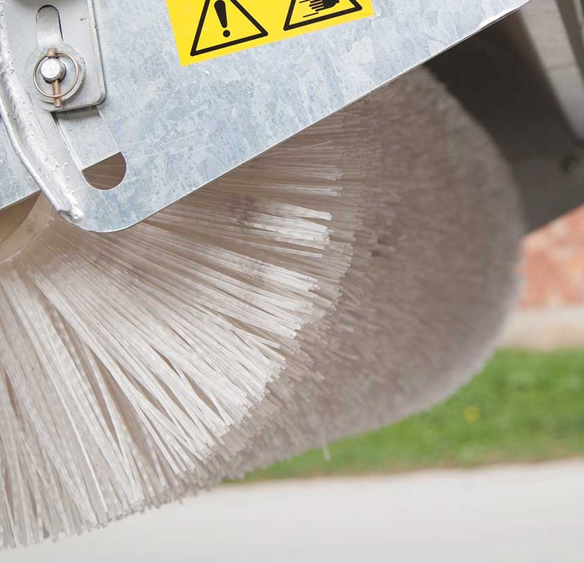 Sweeper type Typ 600 - Szczotka do Traktorów leśnych: zdjęcie 4 Sweeper type Typ 600 - Szczotka do Traktorów leśnych: zdjęcie 4