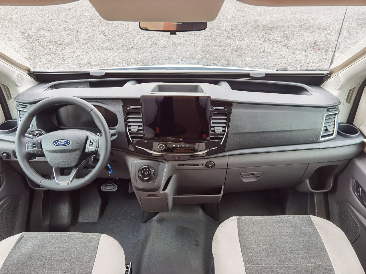 Chausson 640 TITANIUM / MODELL 2026 / 165PS / XXL-HUBBETT - Kamper półintegra: zdjęcie 5 Chausson 640 TITANIUM / MODELL 2026 / 165PS / XXL-HUBBETT - Kamper półintegra: zdjęcie 5