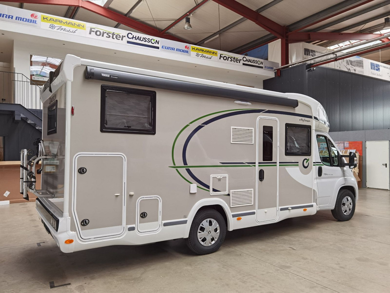 Chausson 724 ETAPE - LINE /140PS /ZUBEHÖR & CONNECT PAKET - Kamper półintegra: zdjęcie 4 Chausson 724 ETAPE - LINE /140PS /ZUBEHÖR & CONNECT PAKET - Kamper półintegra: zdjęcie 4
