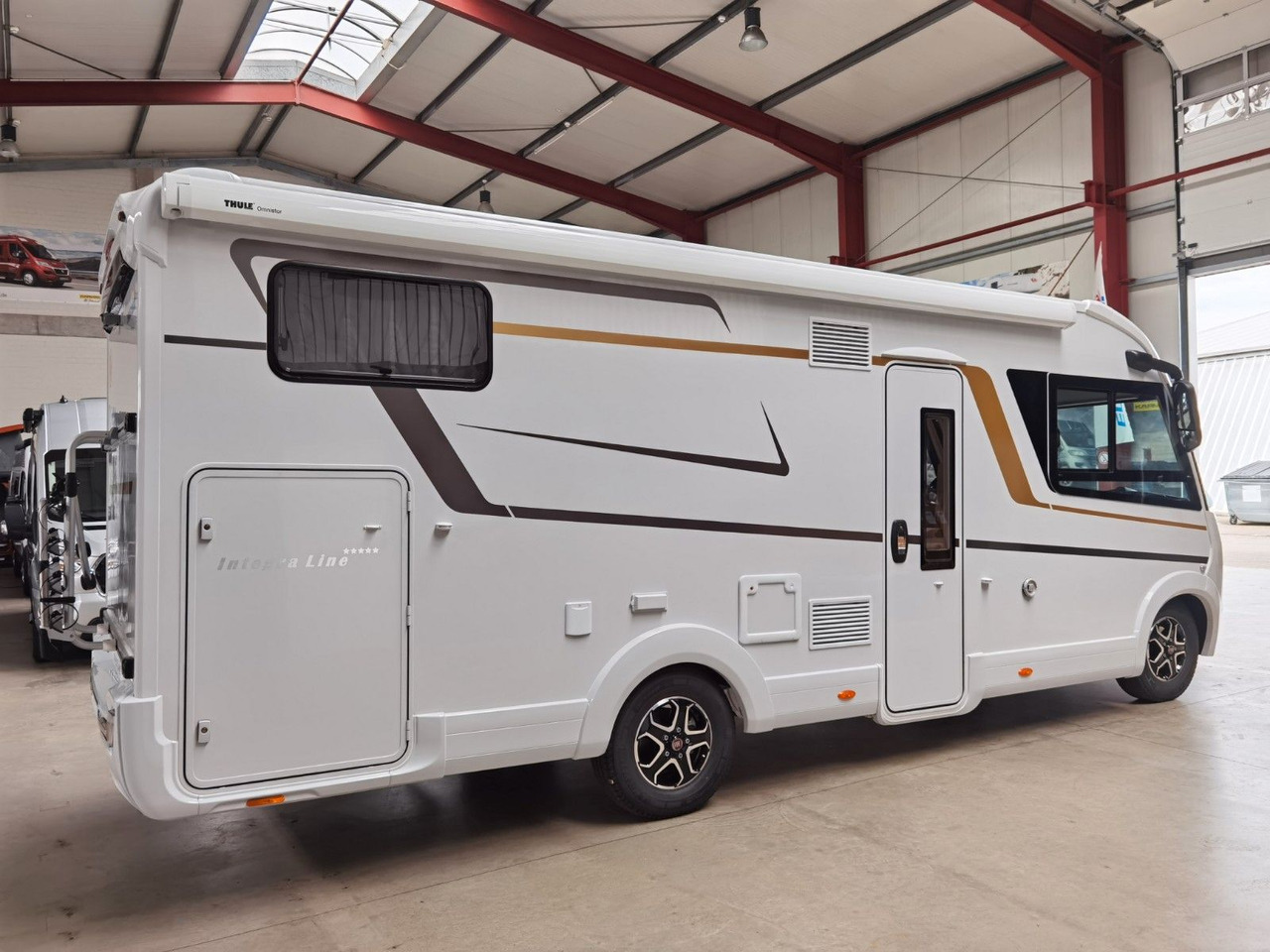 Eura Mobil INTEGRA LINE 720 EB /180PS-9G MAXI/ EINZELBETTEN - Kamper integra: zdjęcie 4 Eura Mobil INTEGRA LINE 720 EB /180PS-9G MAXI/ EINZELBETTEN - Kamper integra: zdjęcie 4