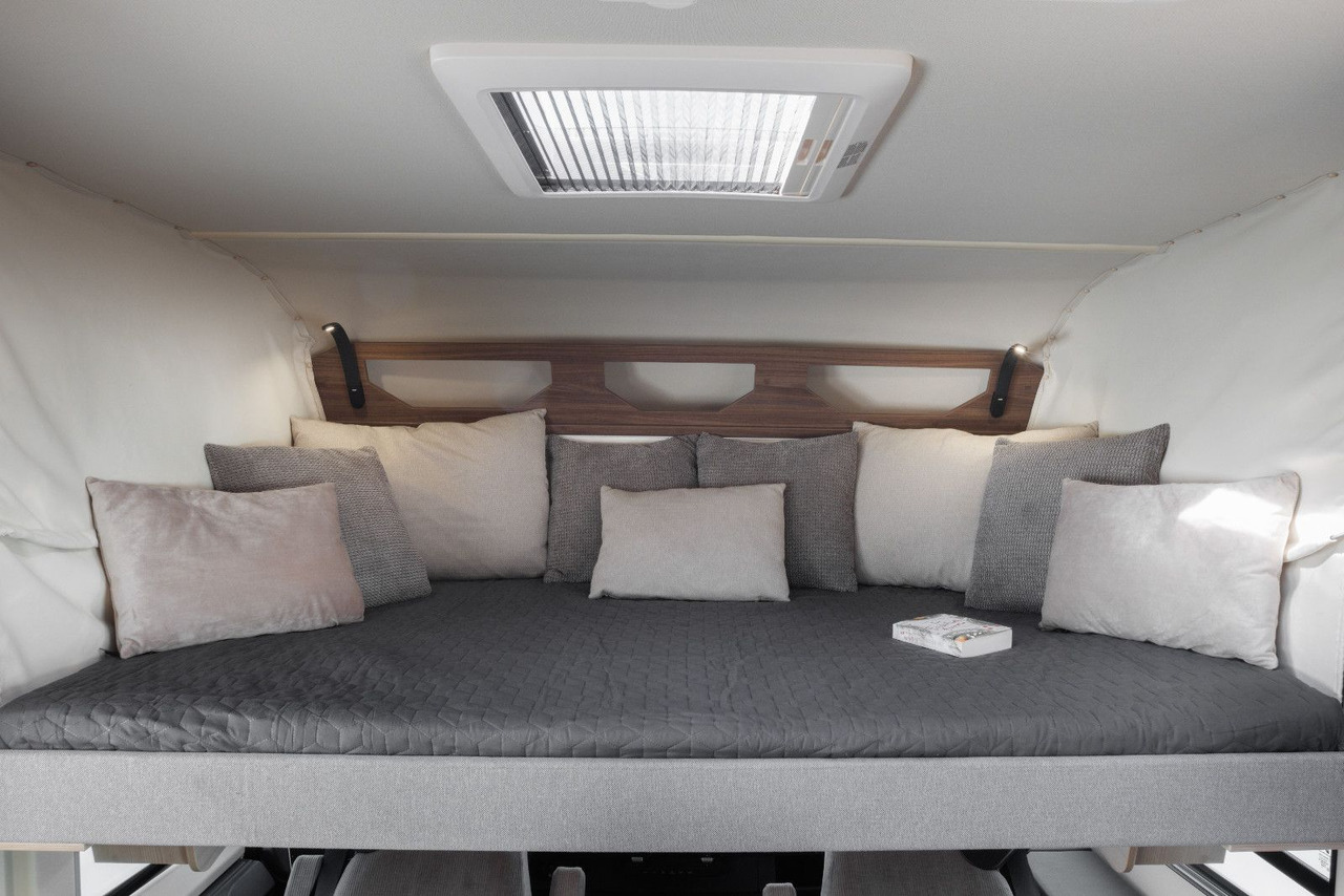 Kamper integra Eura Mobil INTEGRA LINE GT 726 EF / MB 170PS-9G / MOD.2026: zdjęcie 10 Kamper integra Eura Mobil INTEGRA LINE GT 726 EF / MB 170PS-9G / MOD.2026: zdjęcie 10