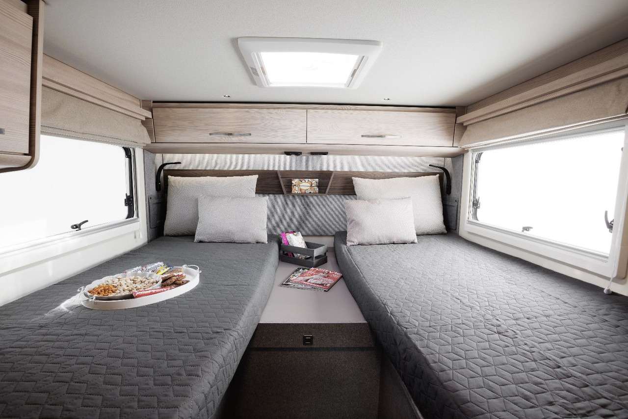 Kamper integra Eura Mobil INTEGRA LINE GT 726 EF / MB 170PS-9G / MOD.2026: zdjęcie 11 Kamper integra Eura Mobil INTEGRA LINE GT 726 EF / MB 170PS-9G / MOD.2026: zdjęcie 11