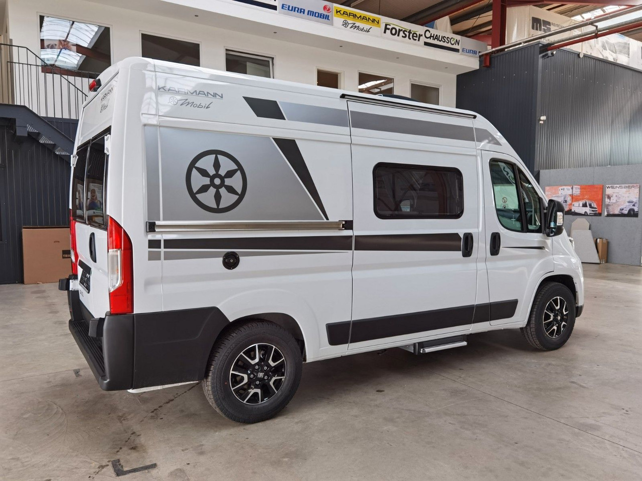 Karmann DAVIS 540 LIFESTYLE / MODELL 2026 / HECKBETT - Kampervan: zdjęcie 4 Karmann DAVIS 540 LIFESTYLE / MODELL 2026 / HECKBETT - Kampervan: zdjęcie 4