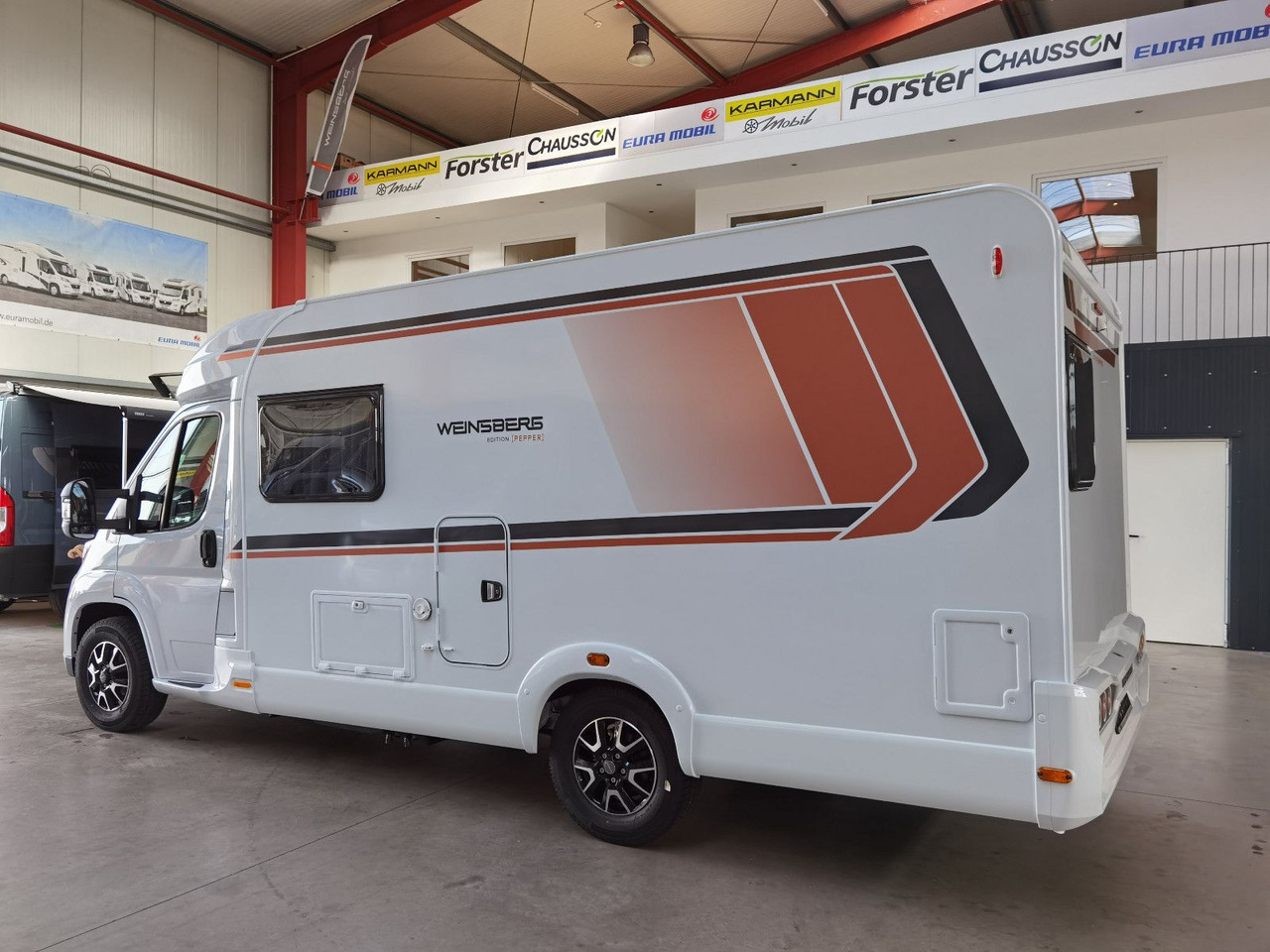 Weinsberg CARACOMPACT 600 MF EDITION PEPPER /- MODELL 2025 - Kamper półintegra: zdjęcie 5 Weinsberg CARACOMPACT 600 MF EDITION PEPPER /- MODELL 2025 - Kamper półintegra: zdjęcie 5