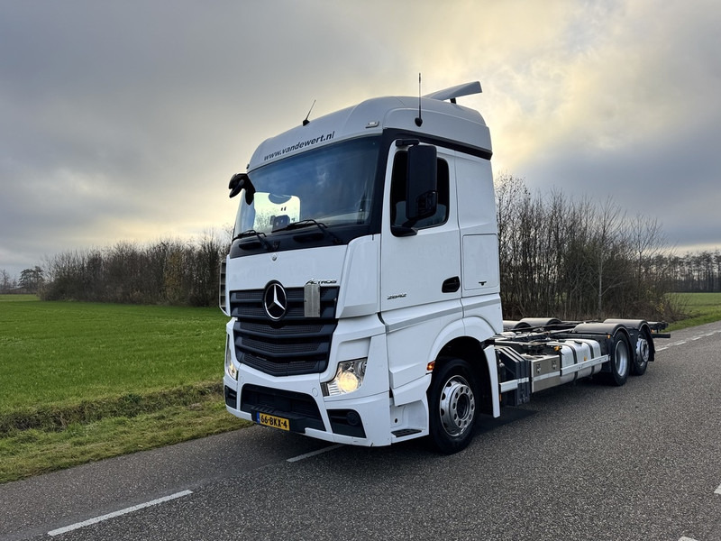 Mercedes-Benz Actros 2542LL 6X2 Full air / BDF Systeem / ACC / AHK / TUV 4-2026 / NL TRUCK - Samochód dostawczy: zdjęcie 1 Mercedes-Benz Actros 2542LL 6X2 Full air / BDF Systeem / ACC / AHK / TUV 4-2026 / NL TRUCK - Samochód dostawczy: zdjęcie 1