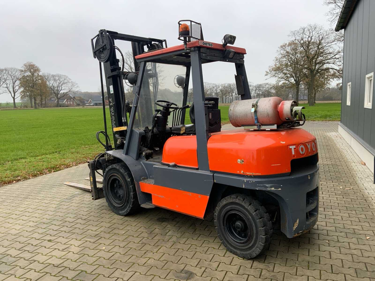 1998 TOYOTA 52-6FG40 FORKLIFT - Wózek widłowy: zdjęcie 3 1998 TOYOTA 52-6FG40 FORKLIFT - Wózek widłowy: zdjęcie 3