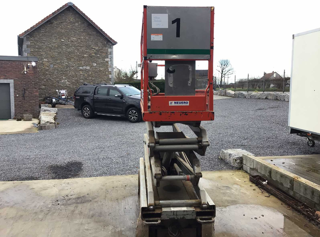 1999 SKYJACK 3220 AERIAL WORK PLATFORM - Podnośnik koszowy: zdjęcie 4 1999 SKYJACK 3220 AERIAL WORK PLATFORM - Podnośnik koszowy: zdjęcie 4