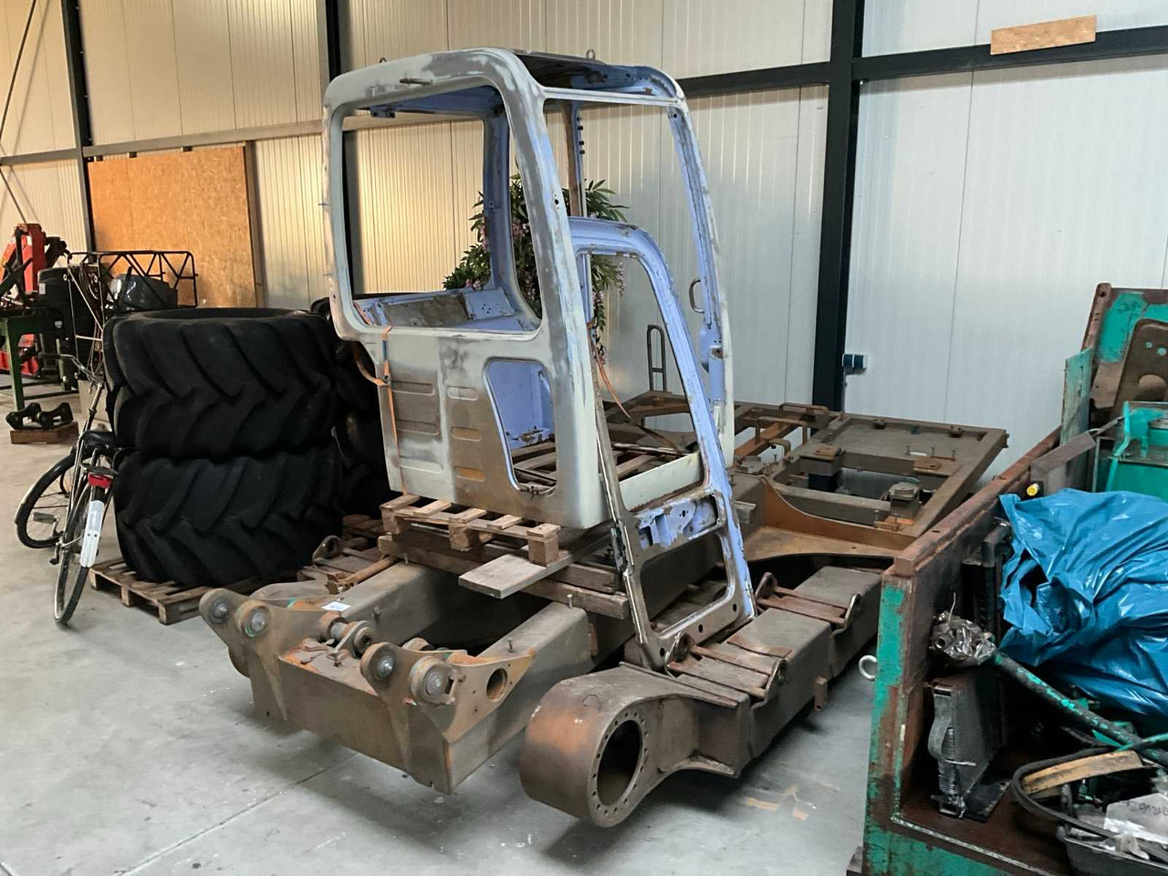 2001 KOMATSU CD 60-R ROTARY TRACK DUMPER - Miniwywrotka: zdjęcie 5 2001 KOMATSU CD 60-R ROTARY TRACK DUMPER - Miniwywrotka: zdjęcie 5