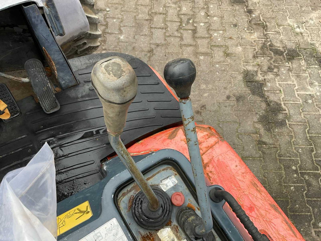 Ładowarka kołowa 2011 KUBOTA R520NH SHOVEL: zdjęcie 12 Ładowarka kołowa 2011 KUBOTA R520NH SHOVEL: zdjęcie 12