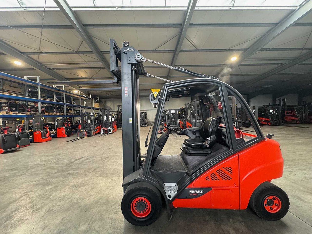 2015 SERVICE + UVV 09/2026 LINDE H30T 3,000KG TRIPLEX 645CM GAS FORKLIFT FORKLIFT 4,066 HOURS - Wózek widłowy: zdjęcie 2 2015 SERVICE + UVV 09/2026 LINDE H30T 3,000KG TRIPLEX 645CM GAS FORKLIFT FORKLIFT 4,066 HOURS - Wózek widłowy: zdjęcie 2