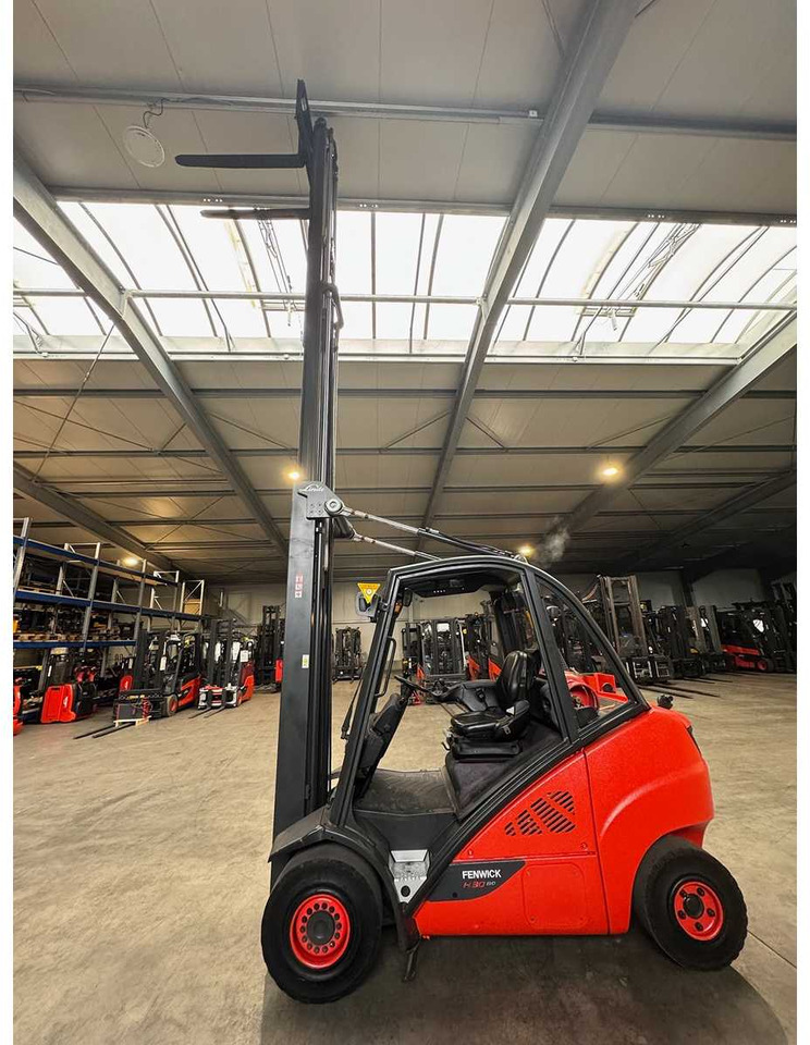 2015 SERVICE + UVV 09/2026 LINDE H30T 3,000KG TRIPLEX 645CM GAS FORKLIFT FORKLIFT 4,066 HOURS - Wózek widłowy: zdjęcie 3 2015 SERVICE + UVV 09/2026 LINDE H30T 3,000KG TRIPLEX 645CM GAS FORKLIFT FORKLIFT 4,066 HOURS - Wózek widłowy: zdjęcie 3