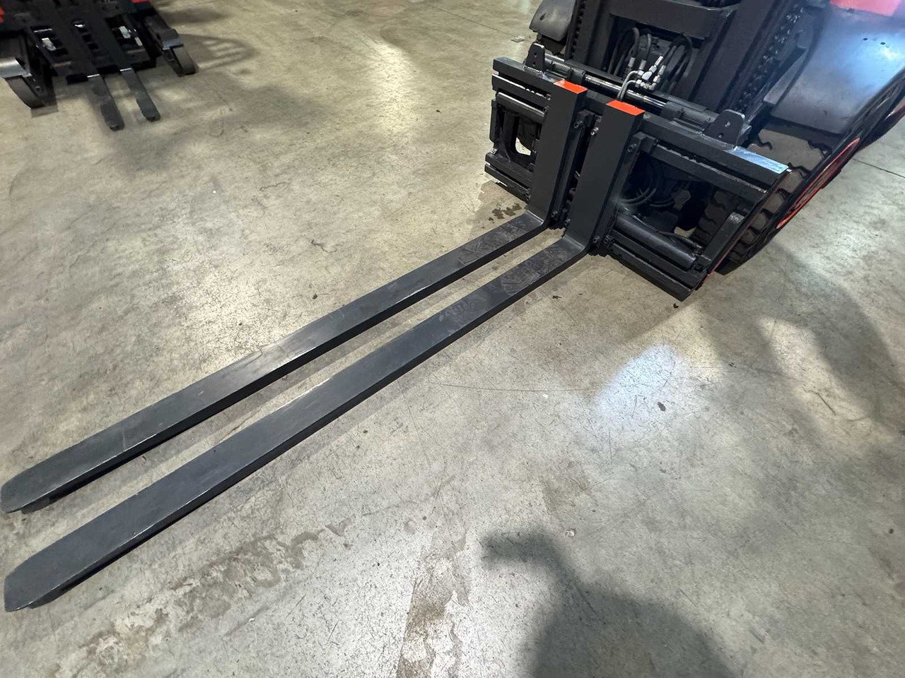 2016 SERVICE + UVV 11/2026 LINDE H45T 4.500KG 3.+4. VALVE FORK ADJUSTER GAS FORKLIFT FORKLIFT AC KLIMA H50 - Wózek widłowy: zdjęcie 4 2016 SERVICE + UVV 11/2026 LINDE H45T 4.500KG 3.+4. VALVE FORK ADJUSTER GAS FORKLIFT FORKLIFT AC KLIMA H50 - Wózek widłowy: zdjęcie 4