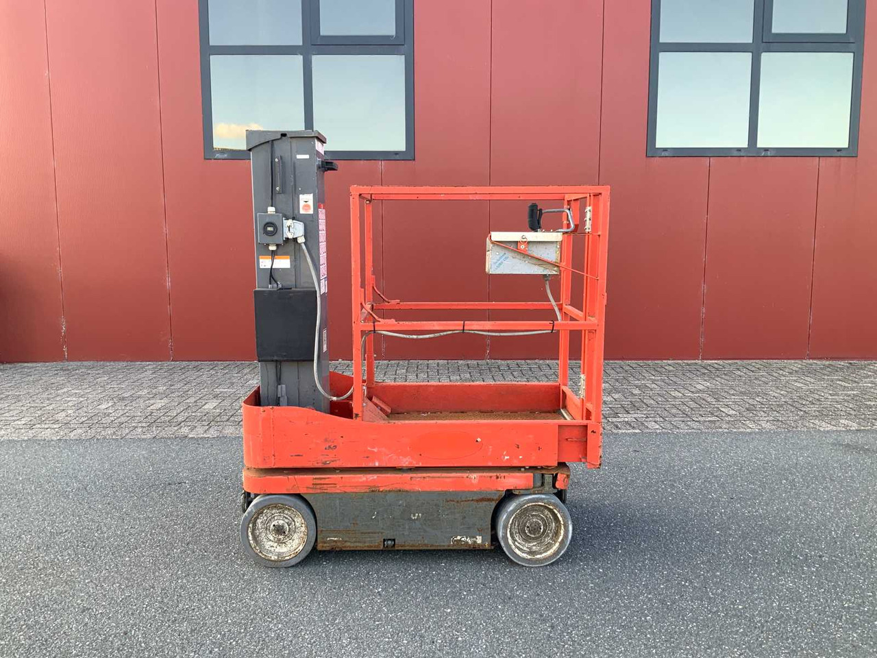 2019 SKYJACK SJ12 AERIAL PLATFORM - Podnośnik koszowy: zdjęcie 1 2019 SKYJACK SJ12 AERIAL PLATFORM - Podnośnik koszowy: zdjęcie 1