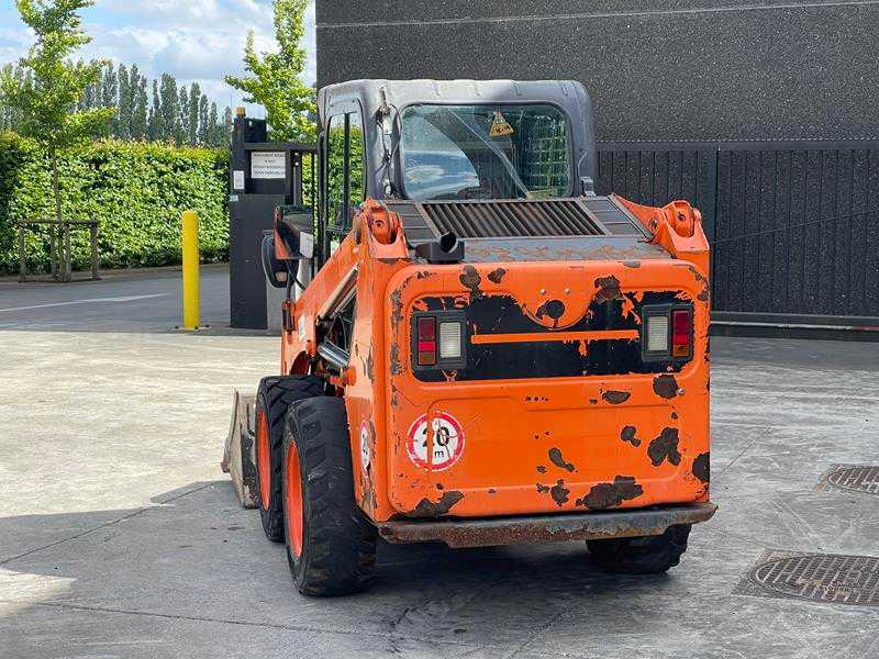 BOBCAT - S450 - LOADER - 2016 - Miniładowarka gąsienicowa: zdjęcie 2 BOBCAT - S450 - LOADER - 2016 - Miniładowarka gąsienicowa: zdjęcie 2