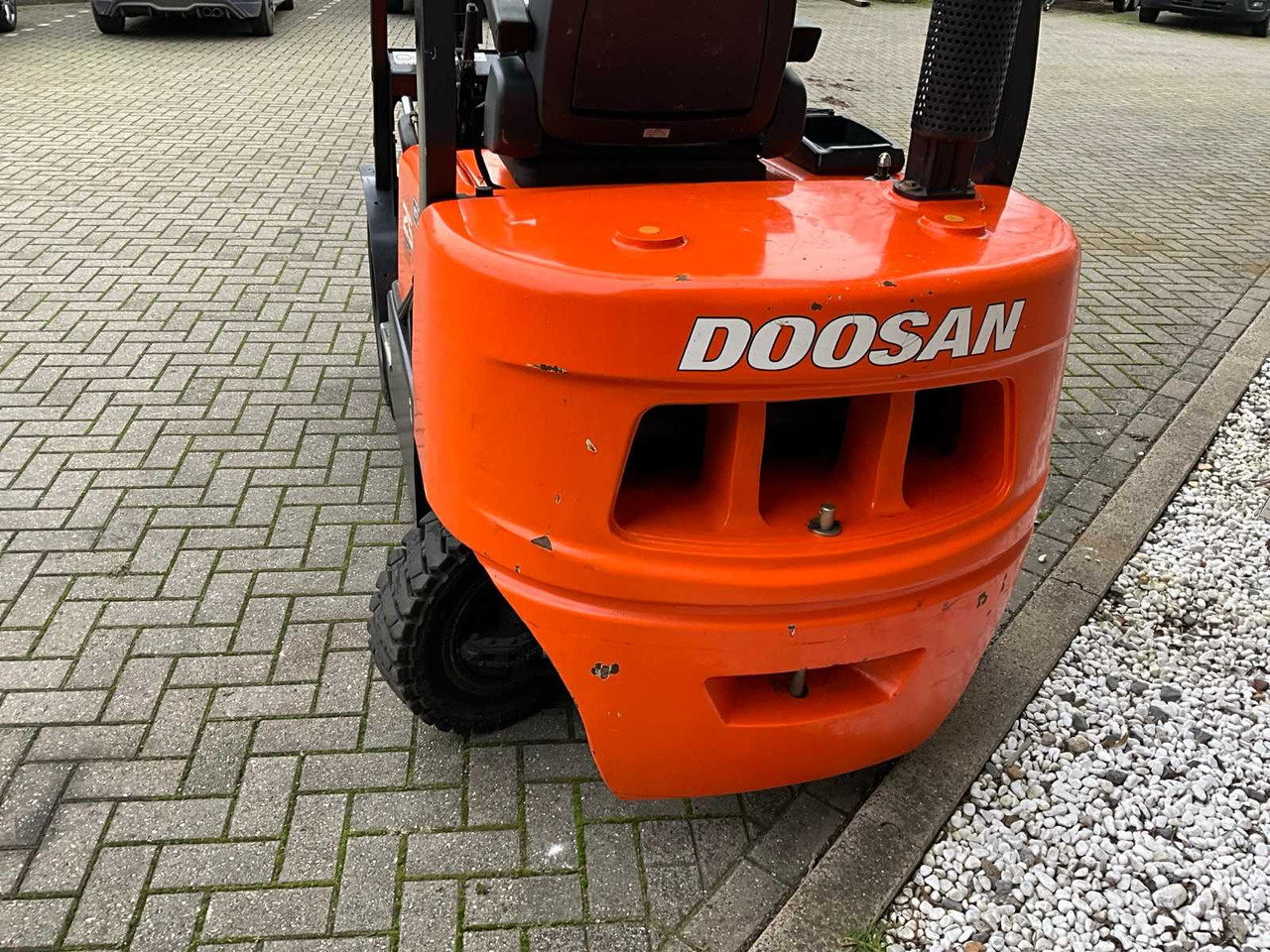 DOOSAN - D25G - FORKLIFT - Wózek widłowy: zdjęcie 3 DOOSAN - D25G - FORKLIFT - Wózek widłowy: zdjęcie 3