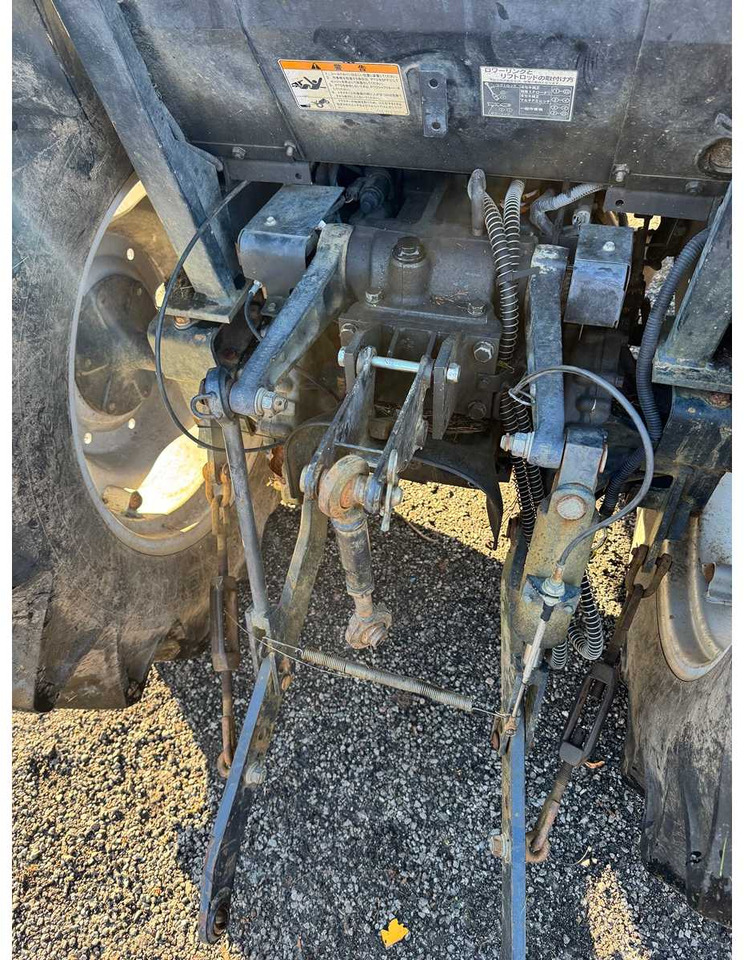 ISEKI - 2012 - AT340 - 4WD AGRICULTURAL TRACTOR - Ciągnik rolniczy: zdjęcie 5 ISEKI - 2012 - AT340 - 4WD AGRICULTURAL TRACTOR - Ciągnik rolniczy: zdjęcie 5