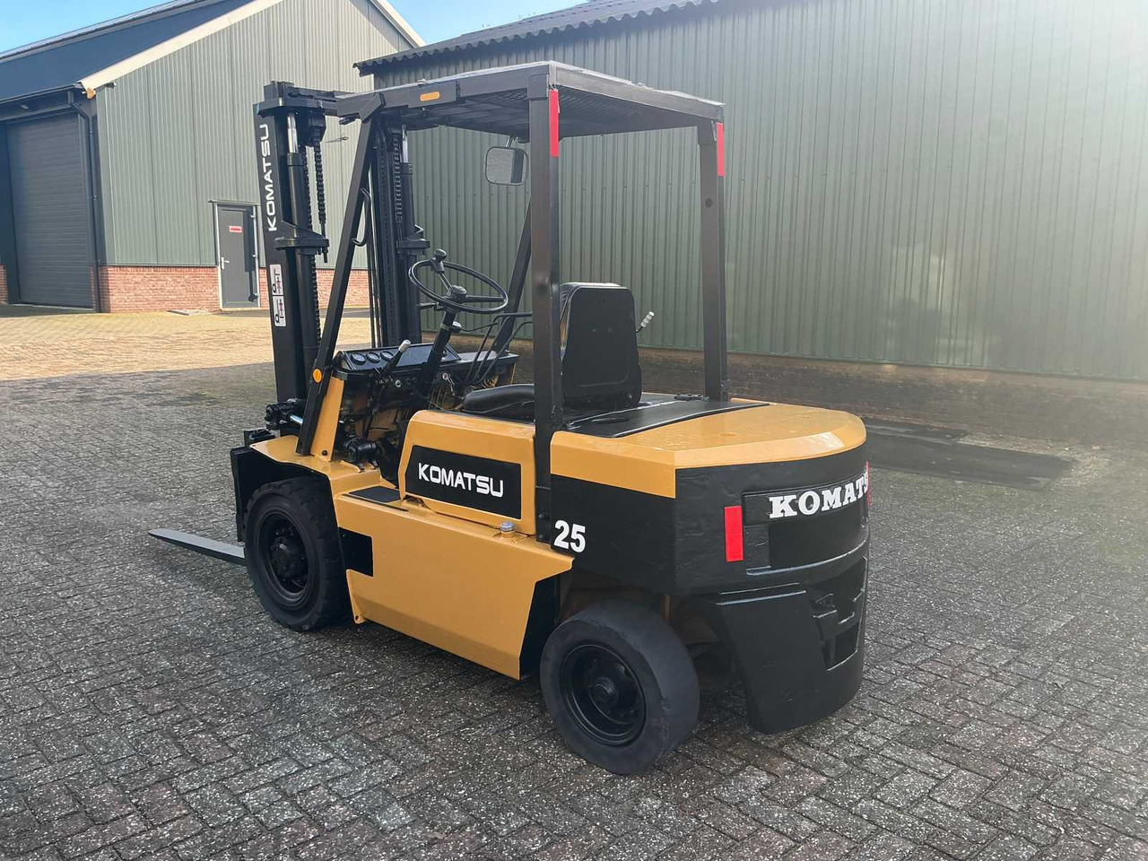 Wózek widłowy KOMATSU FD25-8 FORKLIFT: zdjęcie 6 Wózek widłowy KOMATSU FD25-8 FORKLIFT: zdjęcie 6