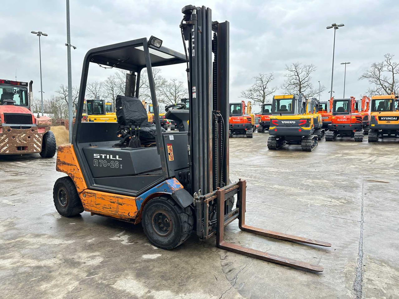 STILL - 2002 - R70-25L - FORKLIFT TRUCK - Wózek widłowy: zdjęcie 3 STILL - 2002 - R70-25L - FORKLIFT TRUCK - Wózek widłowy: zdjęcie 3