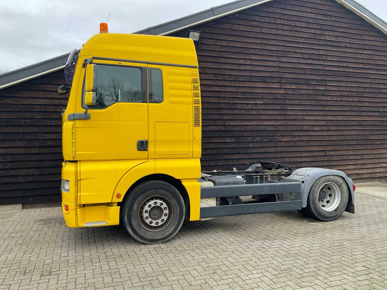 2007 MAN TRUCK - Samochód ciężarowy: zdjęcie 2 2007 MAN TRUCK - Samochód ciężarowy: zdjęcie 2