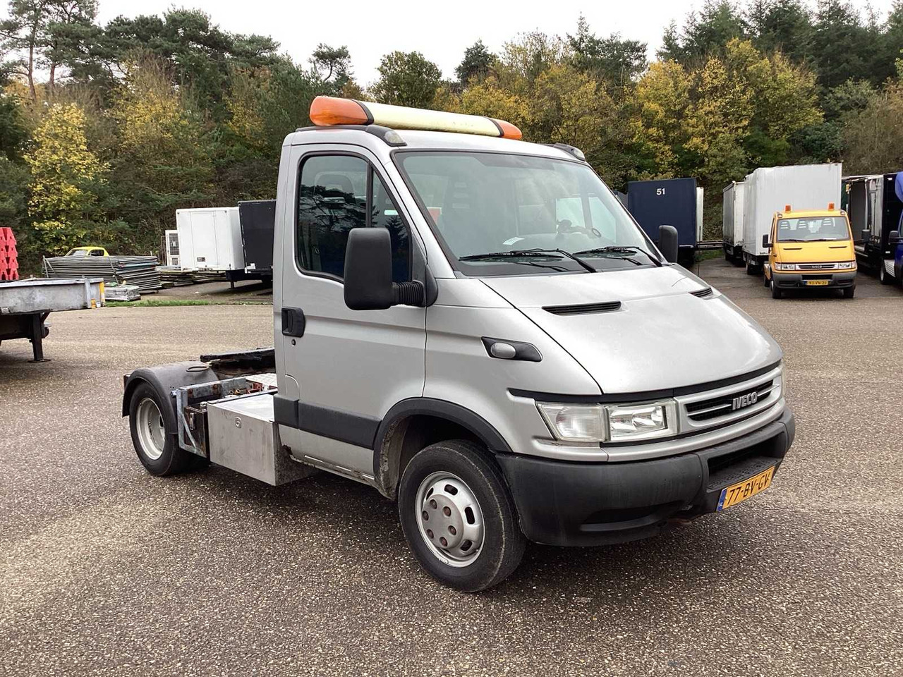 2005 IVECO 40C17 10 TON TRACTOR COMMERCIAL VEHICLE - Samochód dostawczy: zdjęcie 2 2005 IVECO 40C17 10 TON TRACTOR COMMERCIAL VEHICLE - Samochód dostawczy: zdjęcie 2