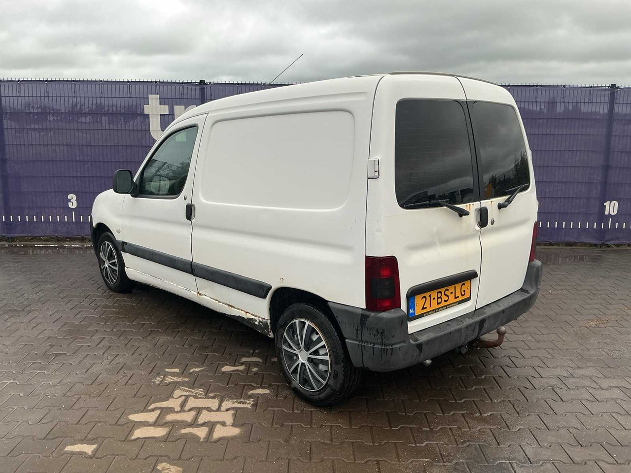 2005 - PEUGEOT - PARTNER - 170C 1.9 D AVANTAGE - COMMERCIAL VEHICLE - Samochód dostawczy: zdjęcie 3 2005 - PEUGEOT - PARTNER - 170C 1.9 D AVANTAGE - COMMERCIAL VEHICLE - Samochód dostawczy: zdjęcie 3